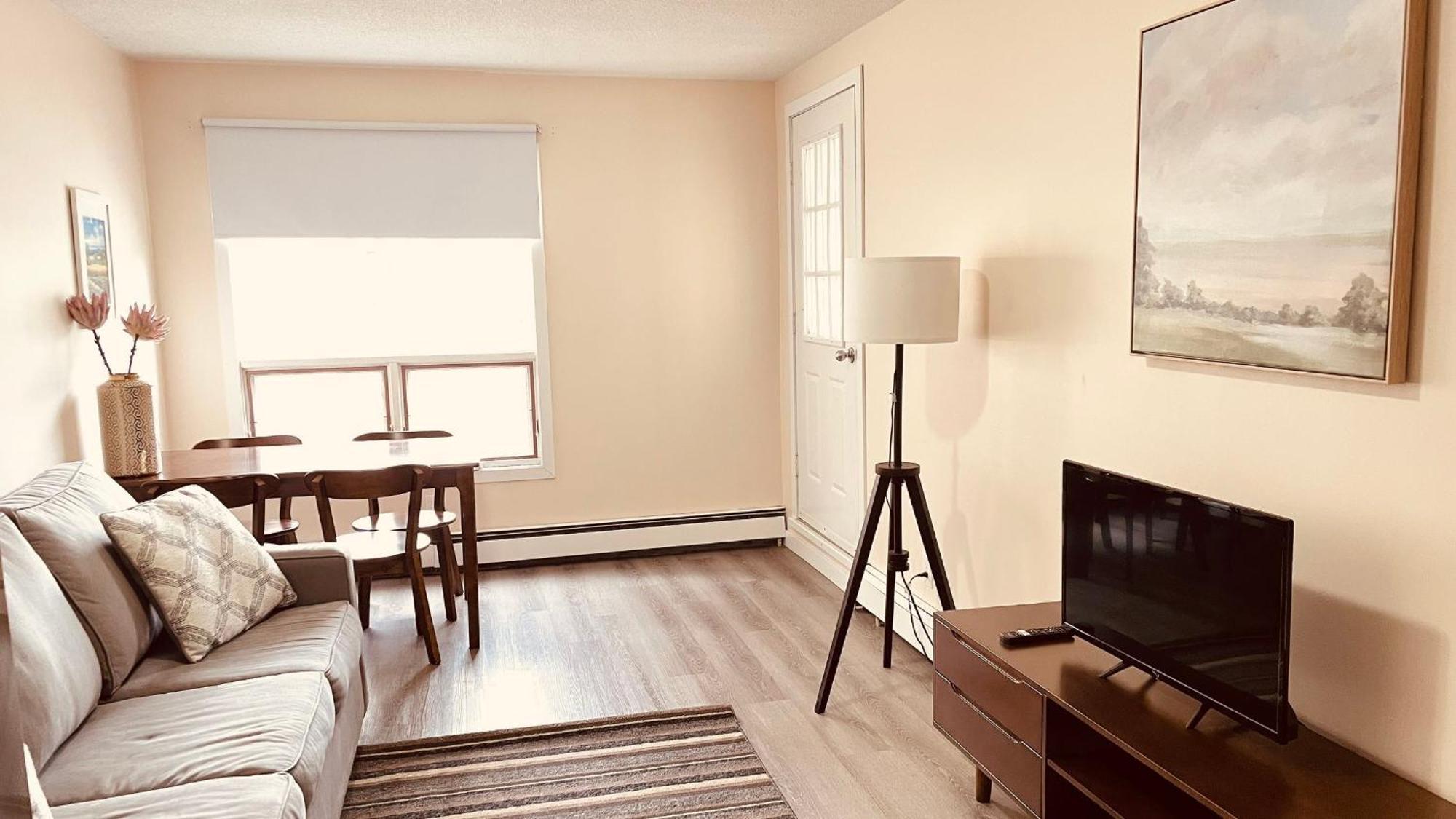 #304 Mountain View 1Br In Canmore Dt Buitenkant foto